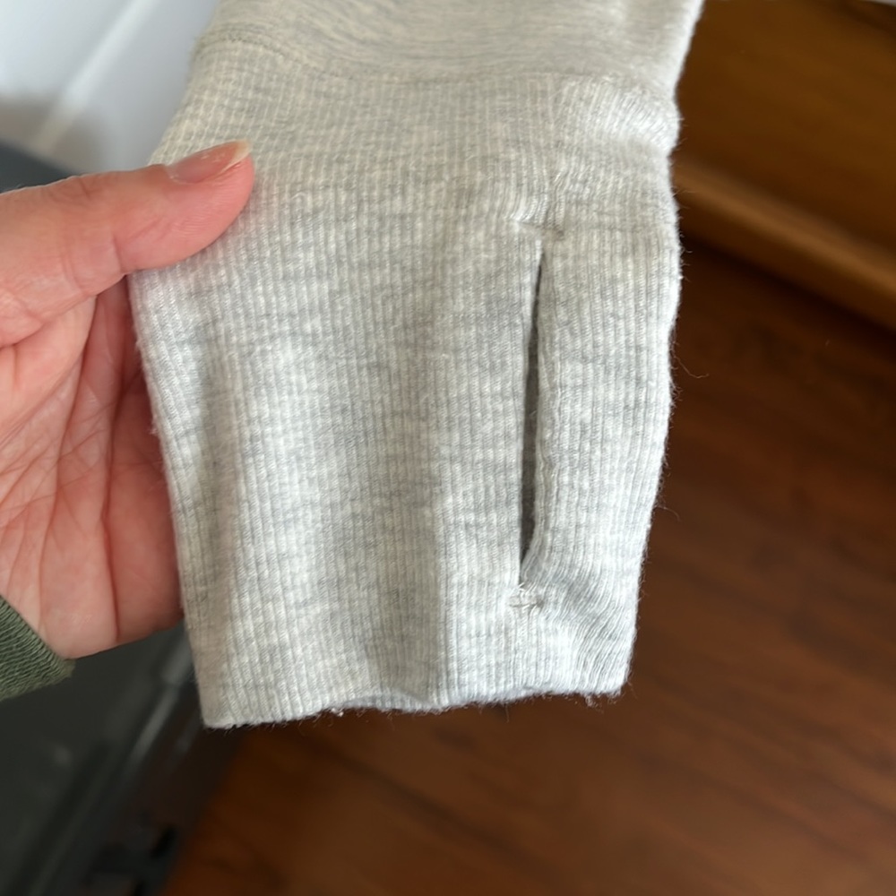 Athleta Top - Picture 3 of 4